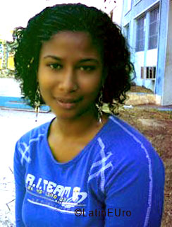 Date this sensual Dominican Republic girl Emmy from  N1882