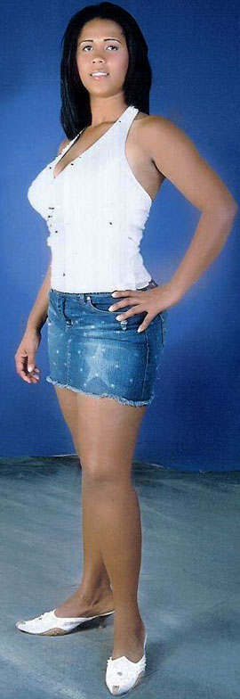 Date this beautiful Dominican Republic girl Elaine from Santo Domingo N1959