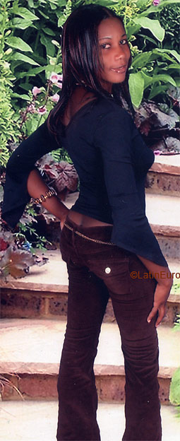 Date this lovely Jamaica girl Shelly from  N2053