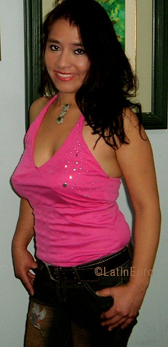 Date this passionate Peru girl Monica from Ica N2195