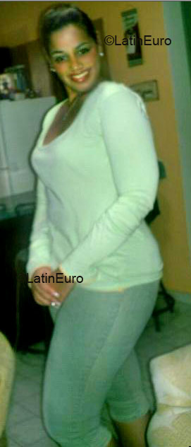 Date this hard body Any Country girl Nerolisa from Santo Domingo N23