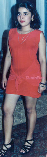 Date this gorgeous Honduras girl Lilian> from Comayagua N2443