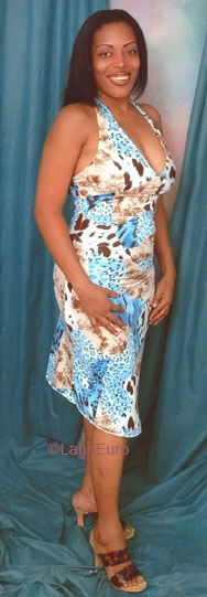 Date this attractive Dominican Republic girl Dary from San Cristobal N2520