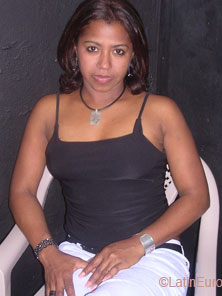 Date this sensual Dominican Republic girl Aura from  N2565