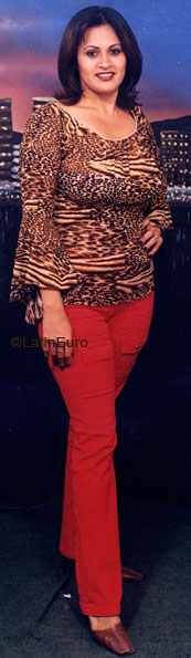 Date this tall Honduras girl Alba from Morazan N2743