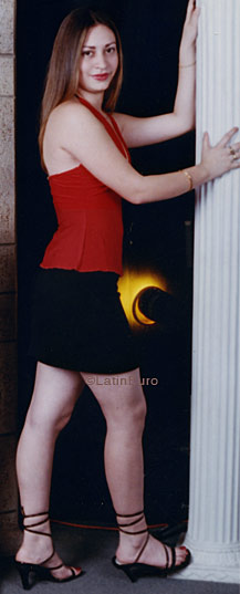 Date this fun Honduras girl Kelly from Tegucigalpa N2778