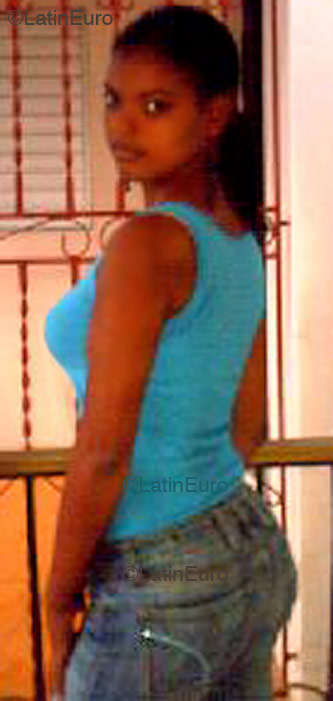 Date this passionate Dominican Republic girl Alexandra from Nagua N281