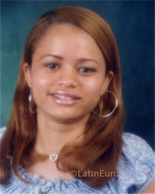 Date this georgeous Dominican Republic girl Karina from Santo Domingo N2873