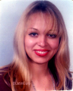 Date this good-looking Honduras girl Bessy from  N2895