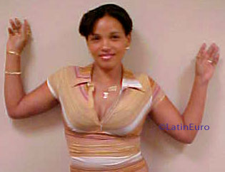 Date this happy Any Country girl Elizabeth from  N2930