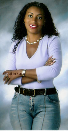 Date this voluptuous Any Country girl Marcelina from  N2978