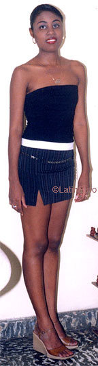 Date this attractive Dominican Republic girl Angelina from Santo Domingo N3034