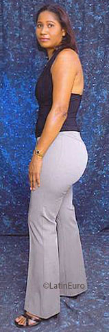 Date this hot Dominican Republic girl Santa from Santiago N3145