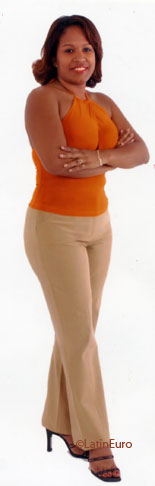 Date this georgeous Any Country girl Iralda from  N3173