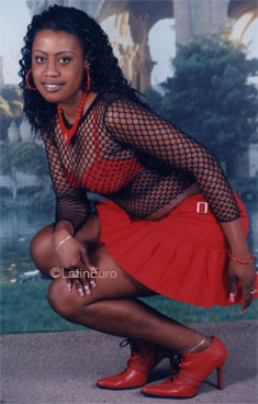 Date this good-looking Jamaica girl Yaneken from Kingston N3178