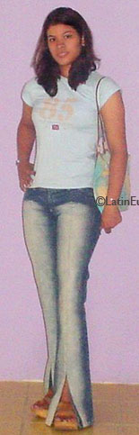 Date this pretty Panama girl Danay from  N3253
