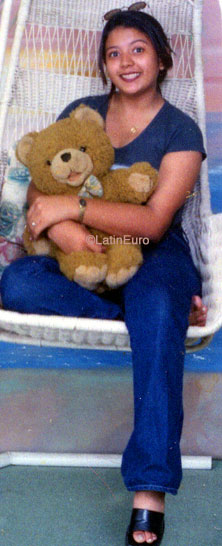 Date this sensual Honduras girl Lilia from La Ceiba N3472