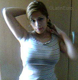 Date this stunning Peru girl Rosario from Lima N470