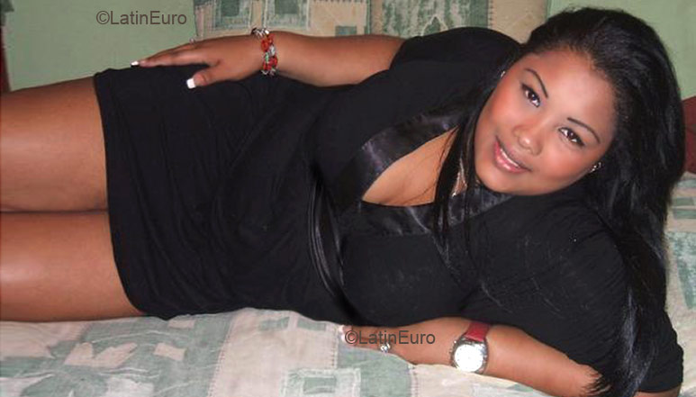Date this exotic Dominican Republic girl Ana from Santo Domingo N509