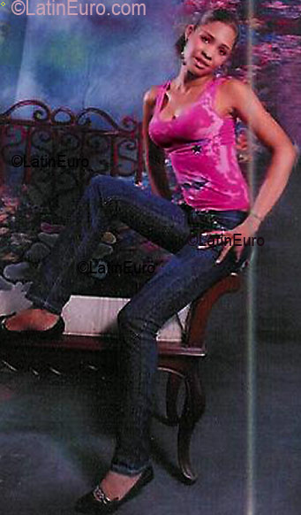 Date this cute Dominican Republic girl Carolina from Santiago N520