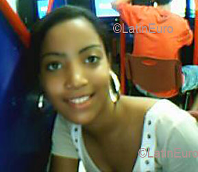 Date this foxy Dominican Republic girl Adelin from Santo Domingo N558