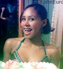 Date this happy Dominican Republic girl Gladys from San Francisco de Macoris N622