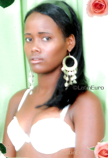 Date this funny Dominican Republic girl Karen from  N797