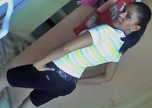 Date this sensual Any Country girl Wendolin from  N867