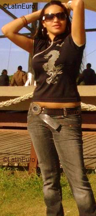 Date this charming Brazil girl Vanessa from SAO PAULO B2831