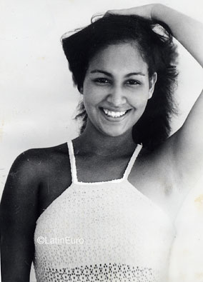 Date this hard body Brazil girl Taine from RIO DE JANEIRO B8426