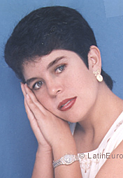 Date this stunning Colombia girl Patricia from Cali C214