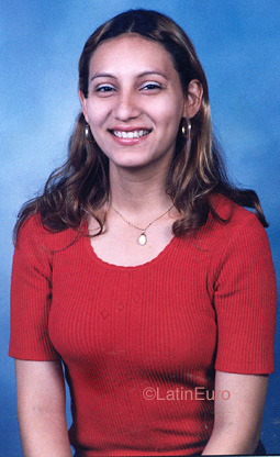 Date this athletic Honduras girl Indria from  N3860
