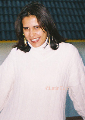 Date this pretty Brazil girl Glaucia from SAO PAULO B9985