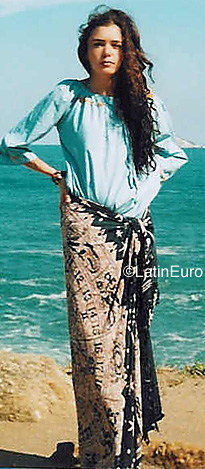Date this sensual Brazil girl Marisia from RIO DE JANEIRO B9850
