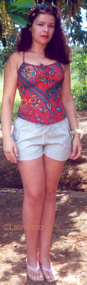 Date this charming Brazil girl Semone from GOIANIA B9960