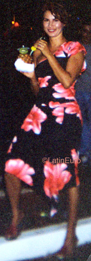 Date this good-looking Brazil girl Sueli from PLANALTO B9902