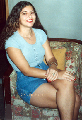 Date this attractive Brazil girl Alcione from NOVA IGUACU B9847