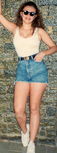 Date this nice looking Brazil girl Isabel from CUNHA B9826