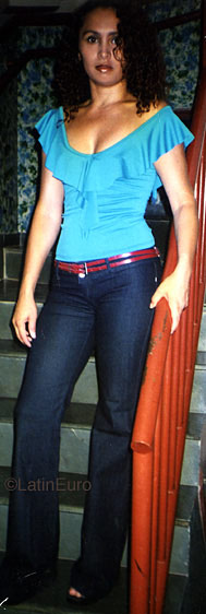 Date this beautiful Brazil girl Iraeide from BRASILIA B9605