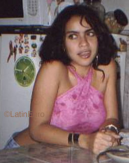 Date this beautiful Brazil girl Betania from SAO PAULO B9524