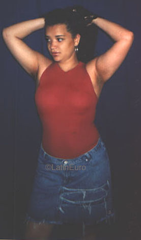 Date this happy Brazil girl Tatiana from  B9475