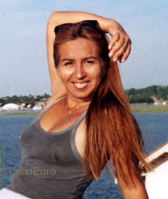 Date this gorgeous Brazil girl Cirlene from SANTAREM B9409