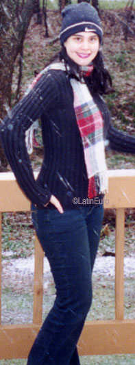 Date this voluptuous Brazil girl Fernanda from SAO PAULO B8959