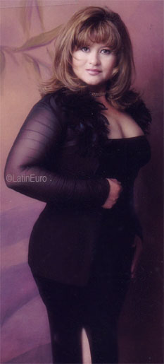 Date this attractive United States girl Sandra from Laredo N3629