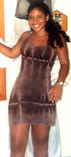 Date this lovely Brazil girl Georgia from ITABUNA B8820