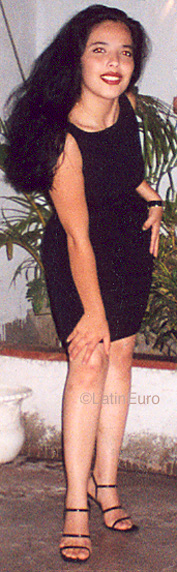 Date this nice looking Peru girl Edith from Lima N3946