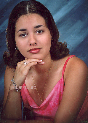 Date this sensual Honduras girl Vilma from San Pedro Sula N3962