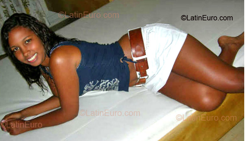 Date this charming Brazil girl Tania from Sao Goncalo BR57