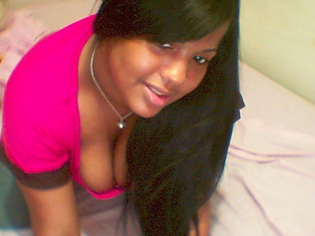 Date this foxy Dominican Republic girl Miguelina Alba from Santo Domingo DO41