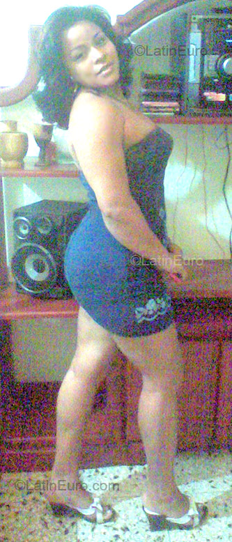 Date this charming Dominican Republic girl Rocio from Santo Domingo Este DO47